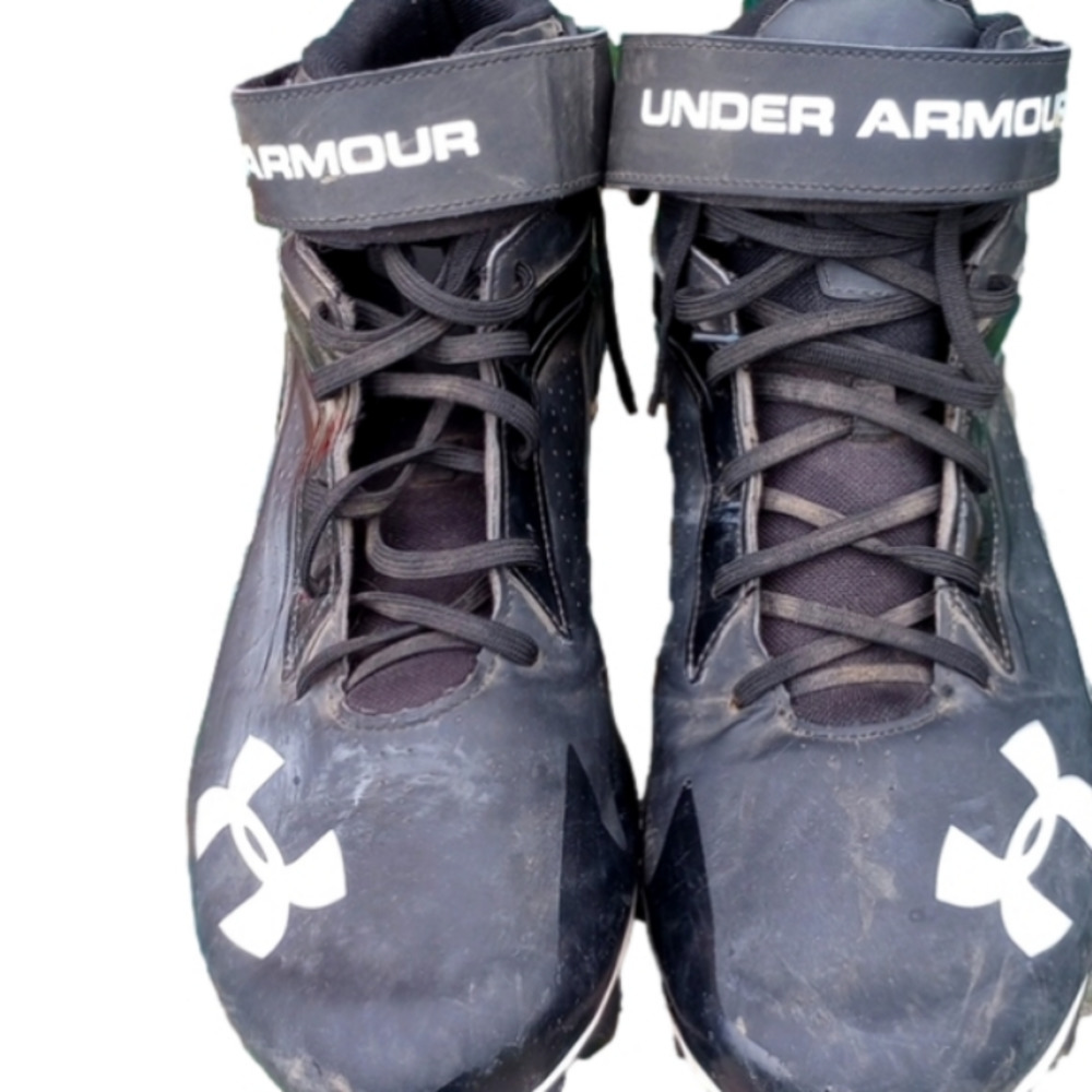 Under Armour Football Cleats
